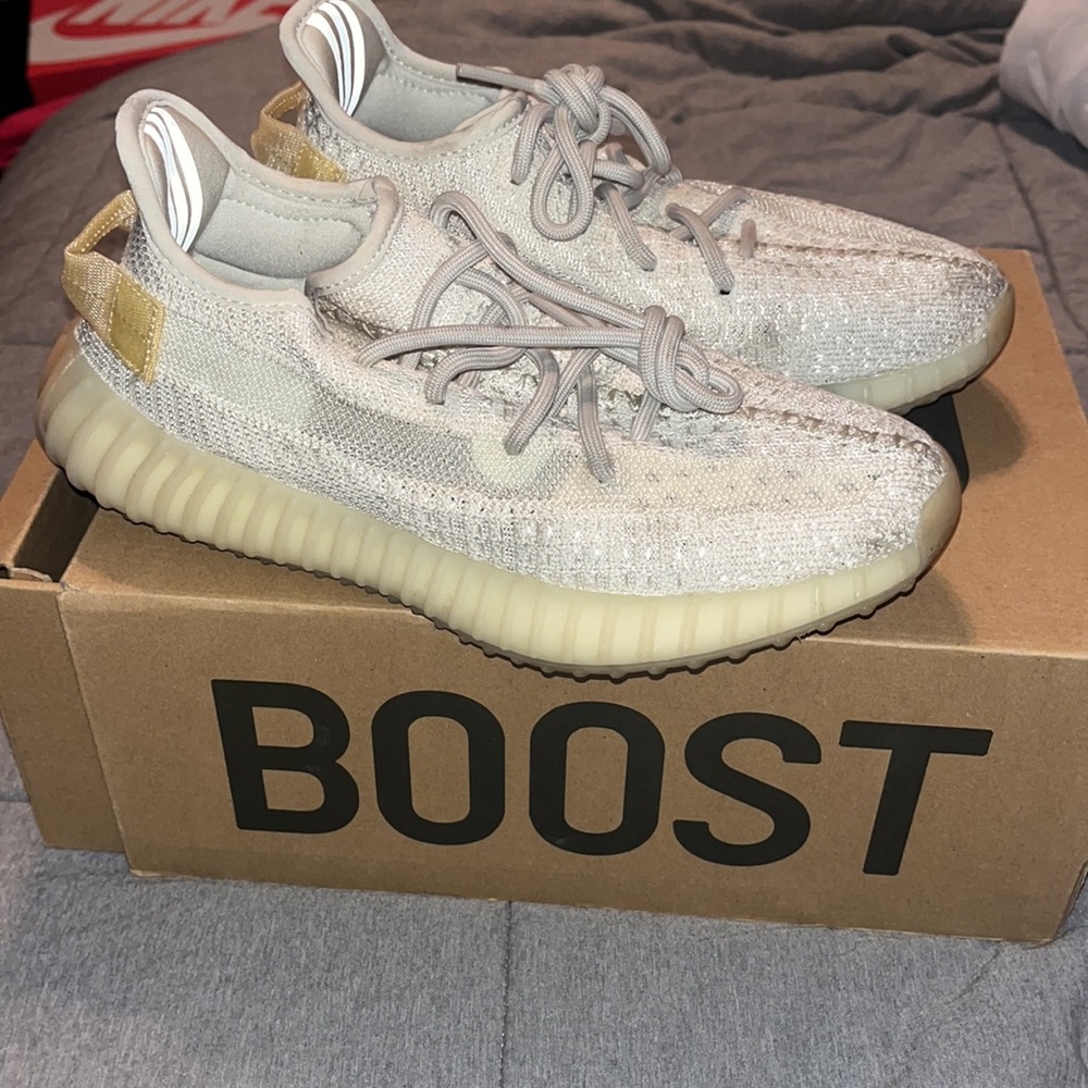 Yeezy 350 light